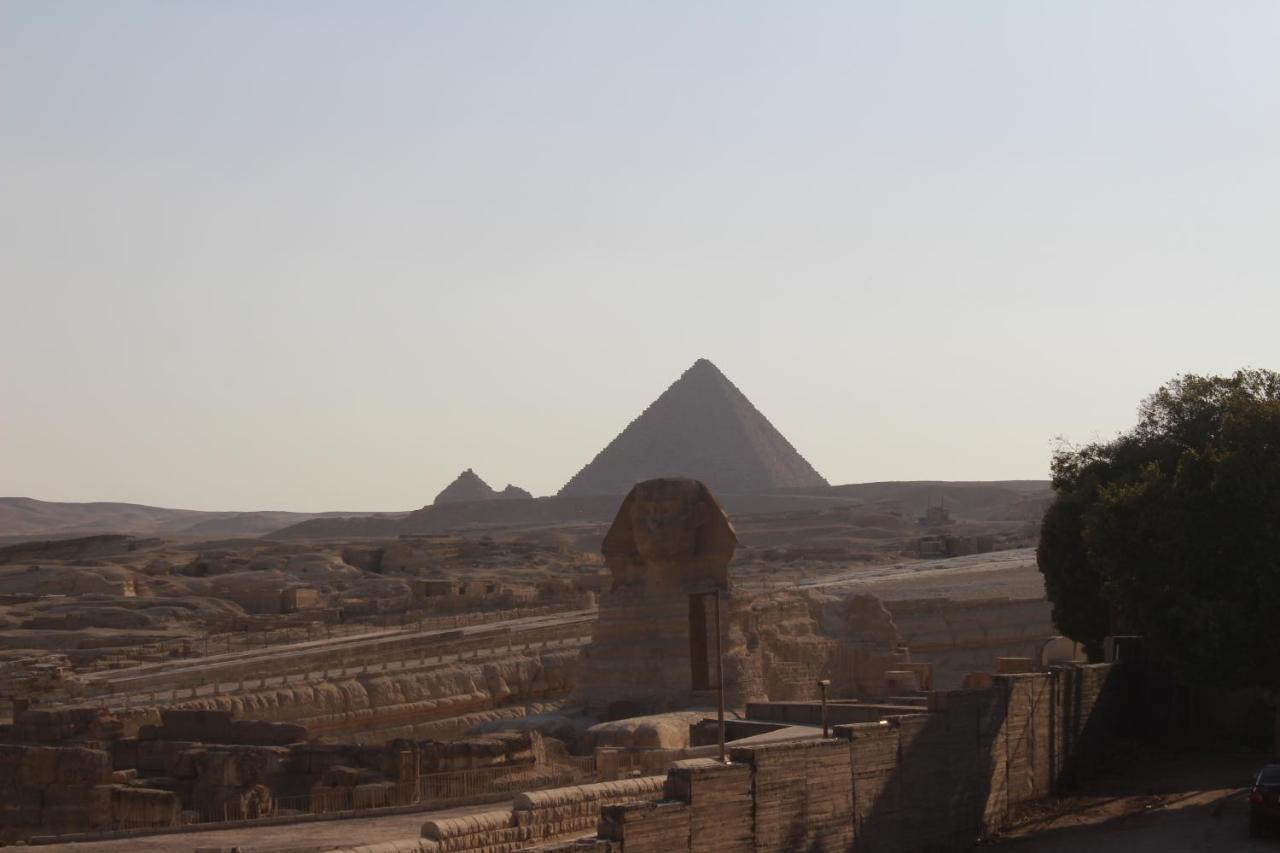 Pyramids Overlook Inn Kafrat al Jabal ภายนอก รูปภาพ